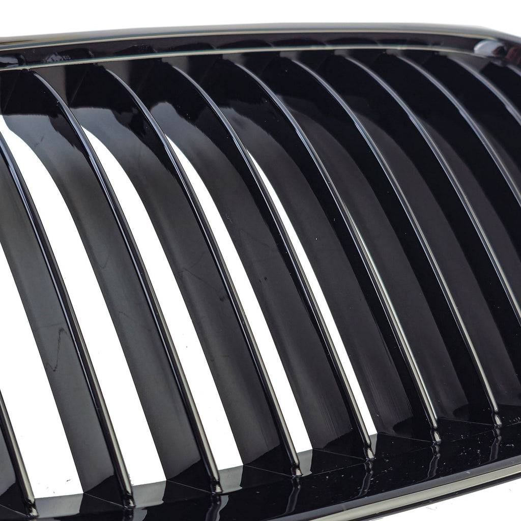 Kühlergrill Schwarz glänzend – passend für BMW 3er E92/E93 Vorfacelift