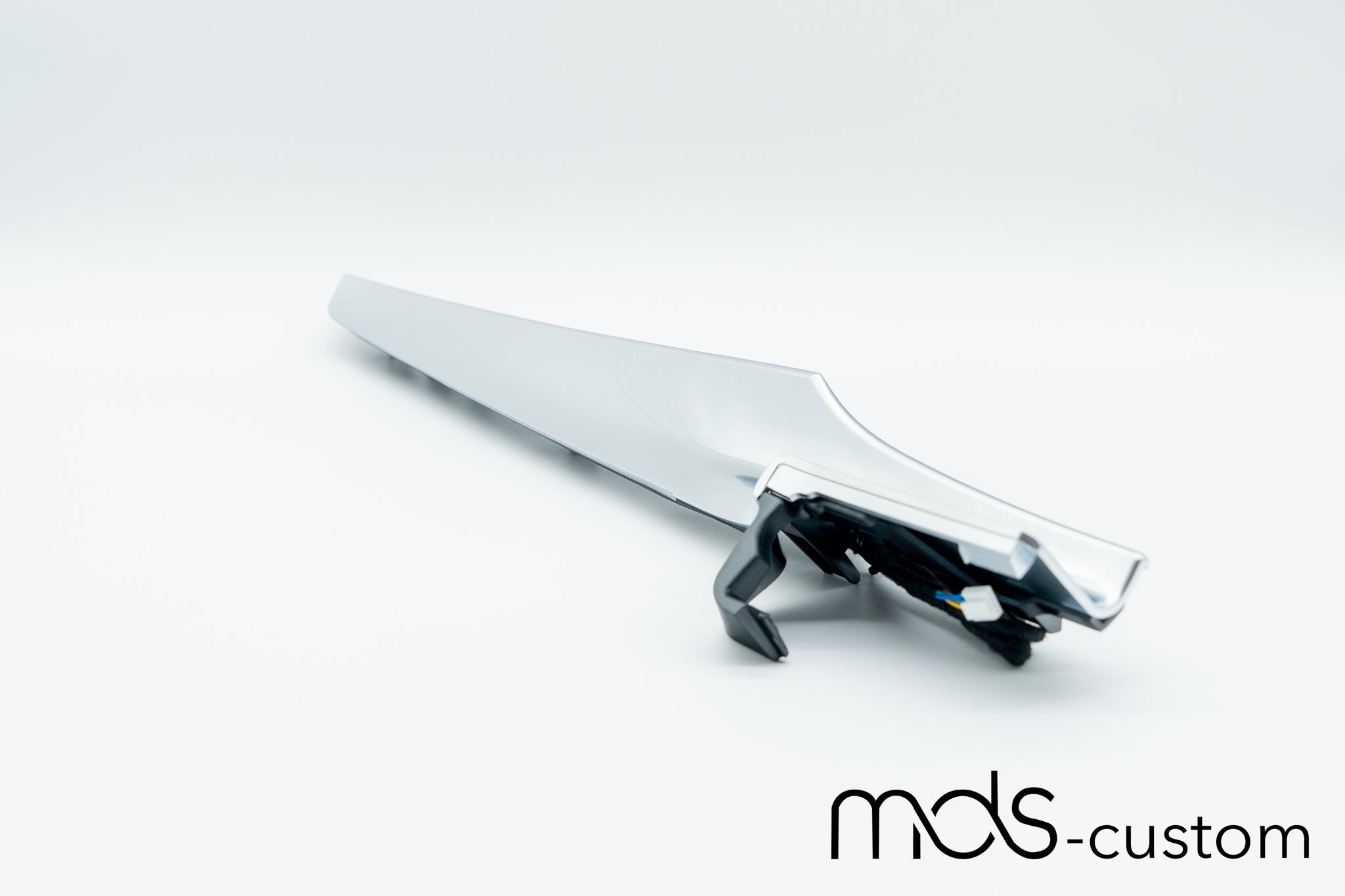 Mercedes X253 Beifahrerleiste mit Ambientebeleuchtung – Nachrüstsatz für Mercedes GLC