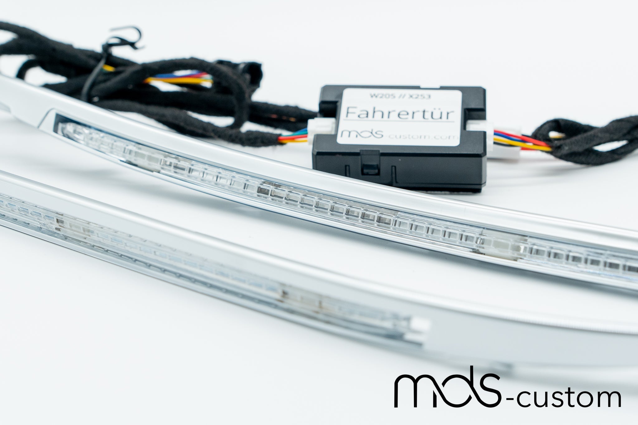 Mercedes W205 Ambientebeleuchtung Nachrüstsatz | 0-64 Farben Nachrüstsatz C-Klasse