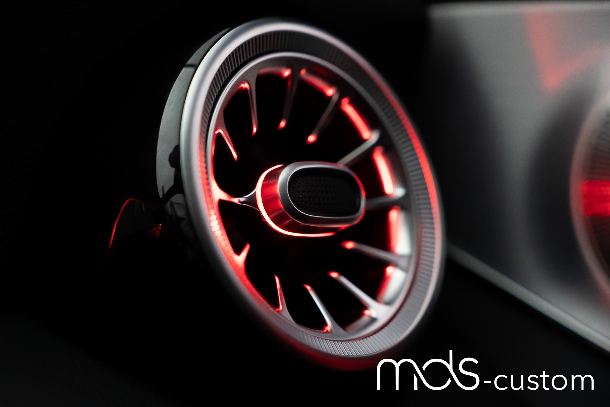 Mercedes W205 Lüftungsdüsen mit Ambientebeleuchtung – Nachrüstsatz für Mercedes C-Klasse