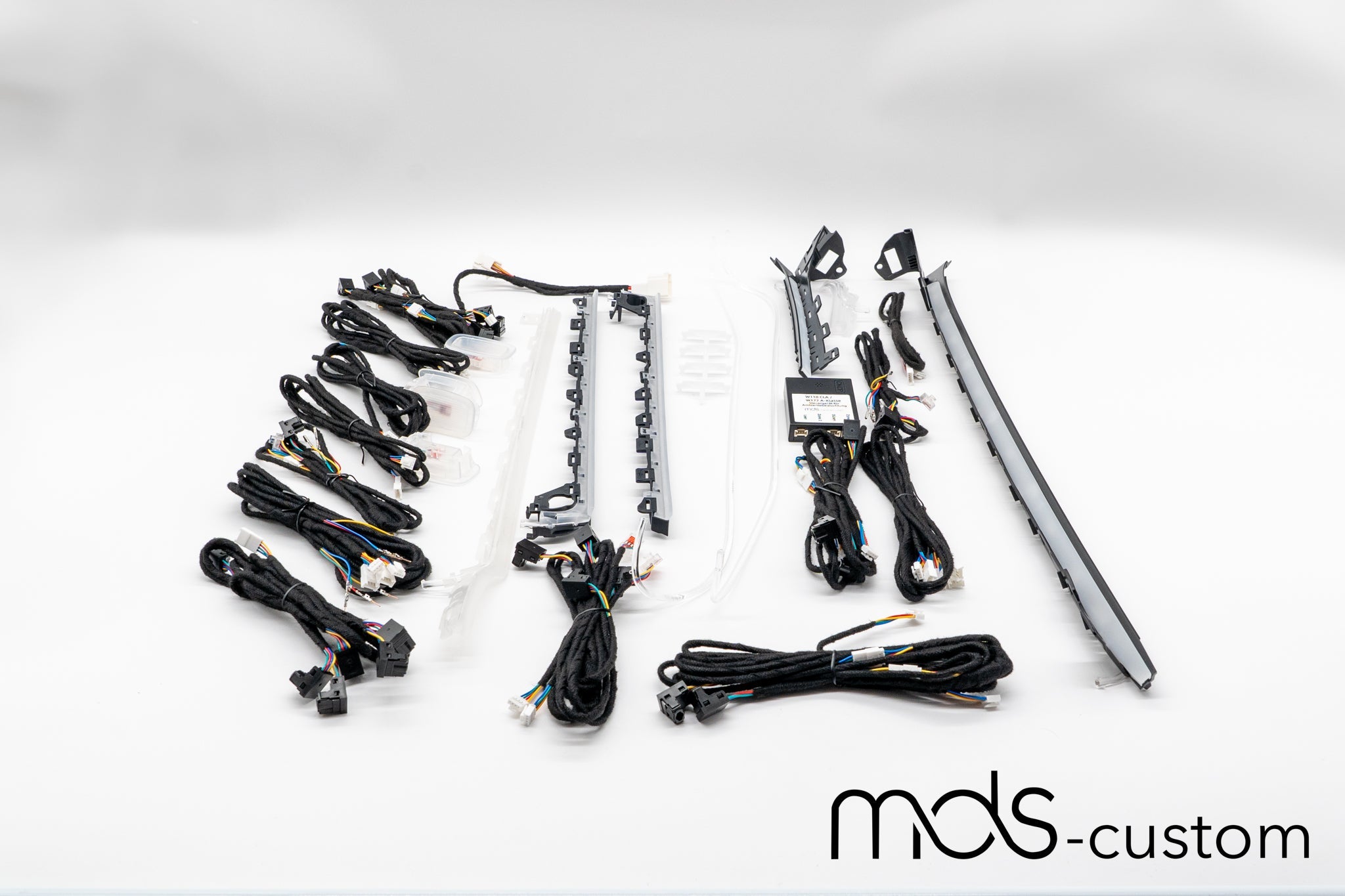 Mercedes CLA W118 Ambientebeleuchtung Nachrüst-Set | 0-64 Farben