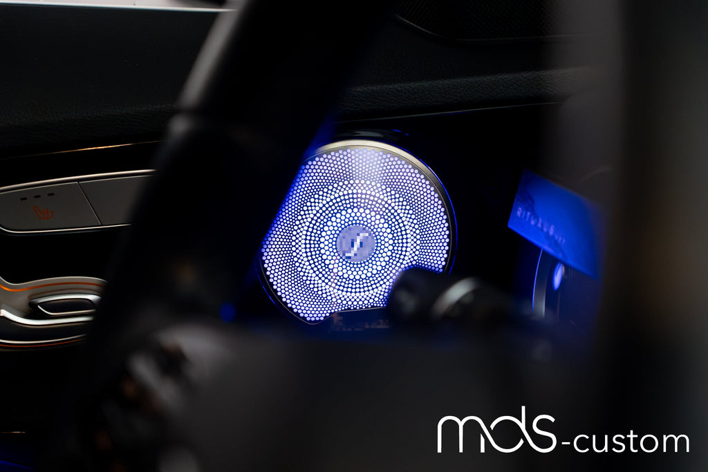 Beleuchtete Lautsprecherabdeckungen für Mercedes C-Klasse W205 | Ambientebeleuchtung Nachrüstung